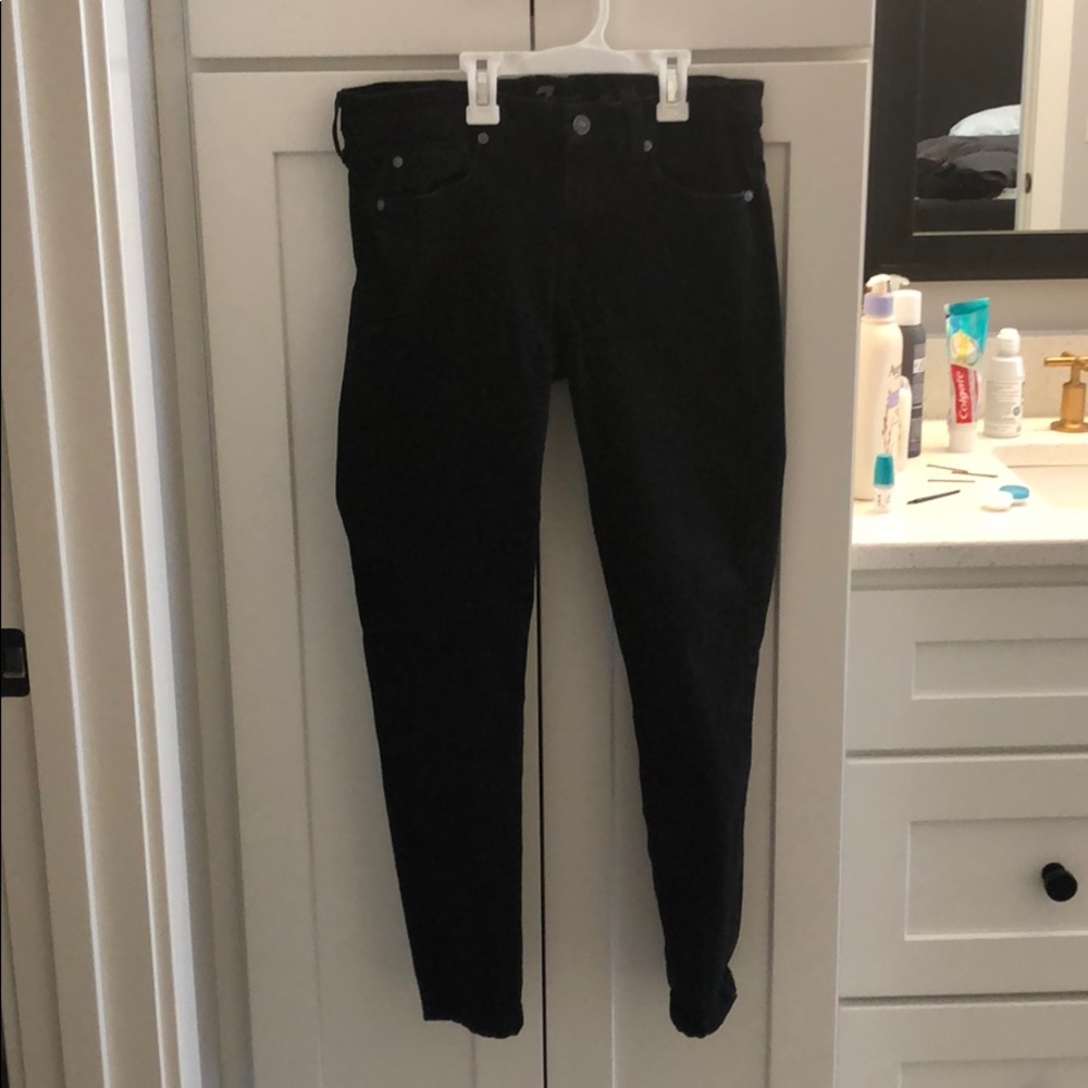 7 for All Mankind The Skinny black jeans sz 30